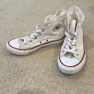 White hi-top converse all stars women’s size 6